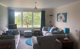 Wyvis View, Daviot